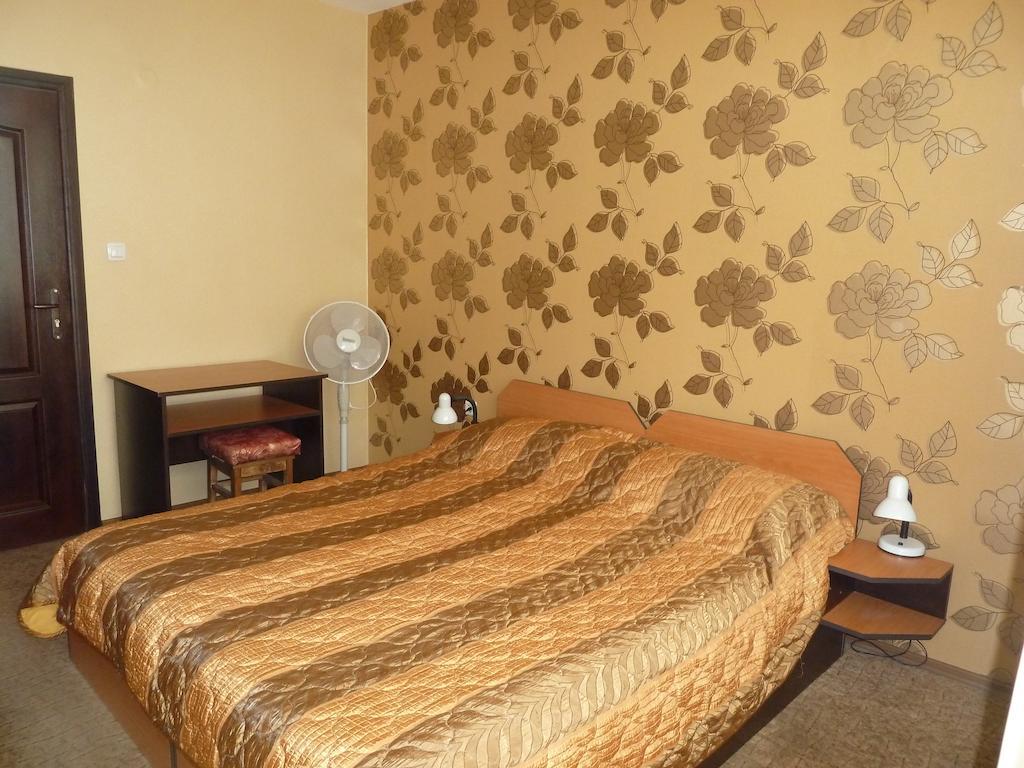 Tarnovski Dom Guest Rooms Veliko Tarnovo Værelse billede