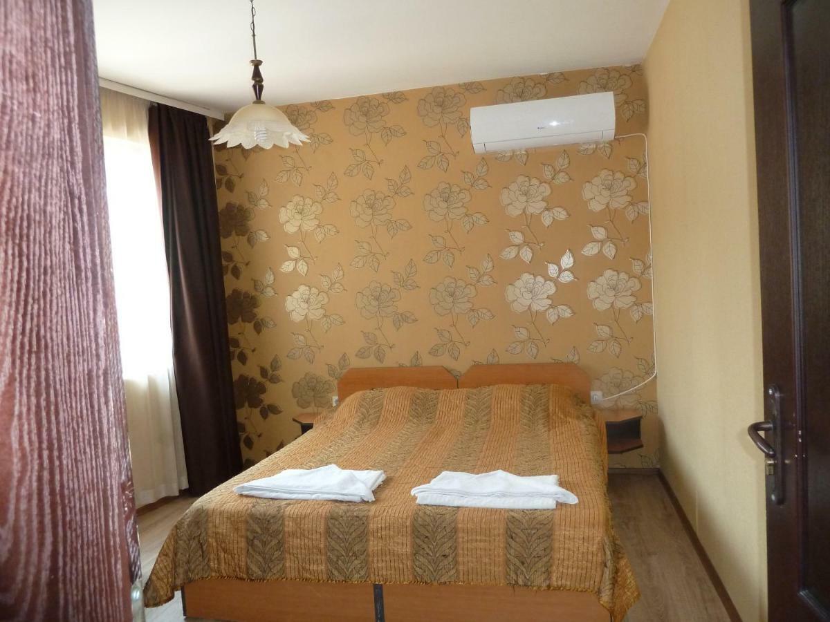 Tarnovski Dom Guest Rooms Veliko Tarnovo Eksteriør billede